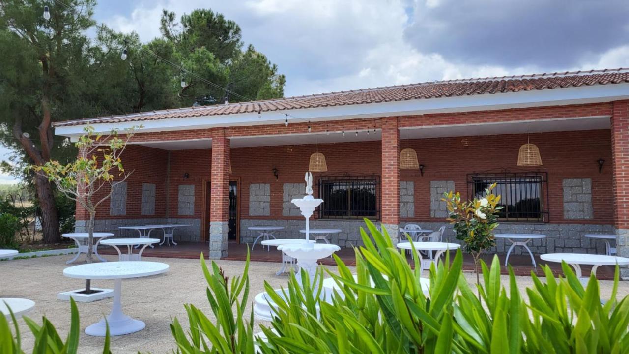 Hostal San Martín de Montalbán Exteriér fotografie